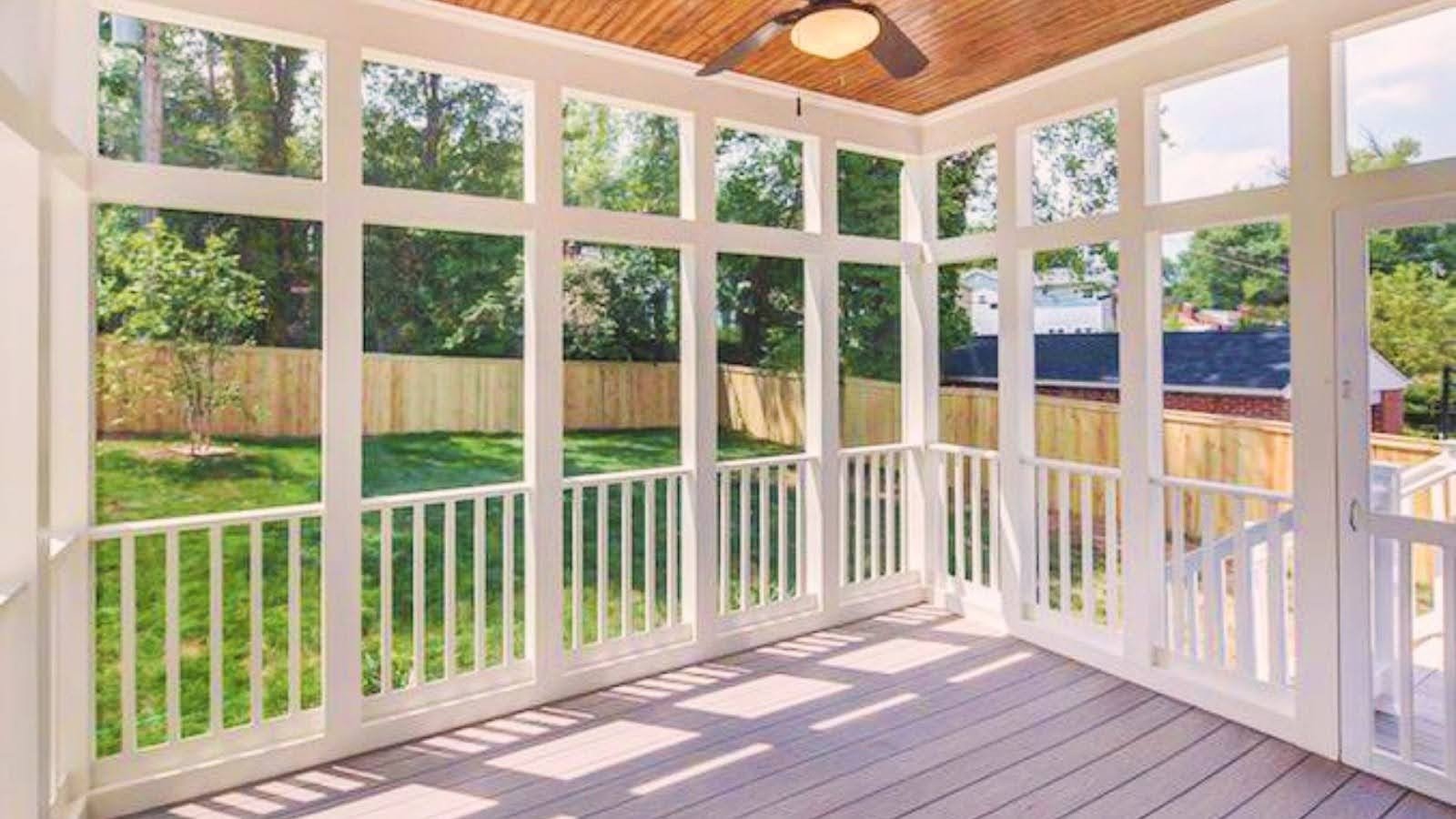 Sunroom or Screened Porch